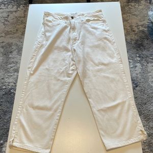 Casual Corner Annex white capris